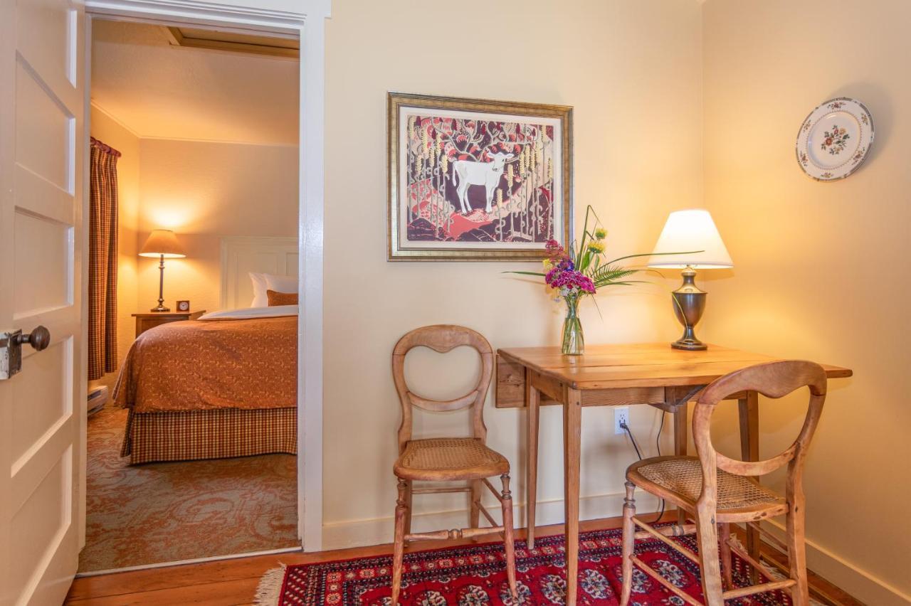 Hastings House Country House Hotel Ganges Екстериор снимка