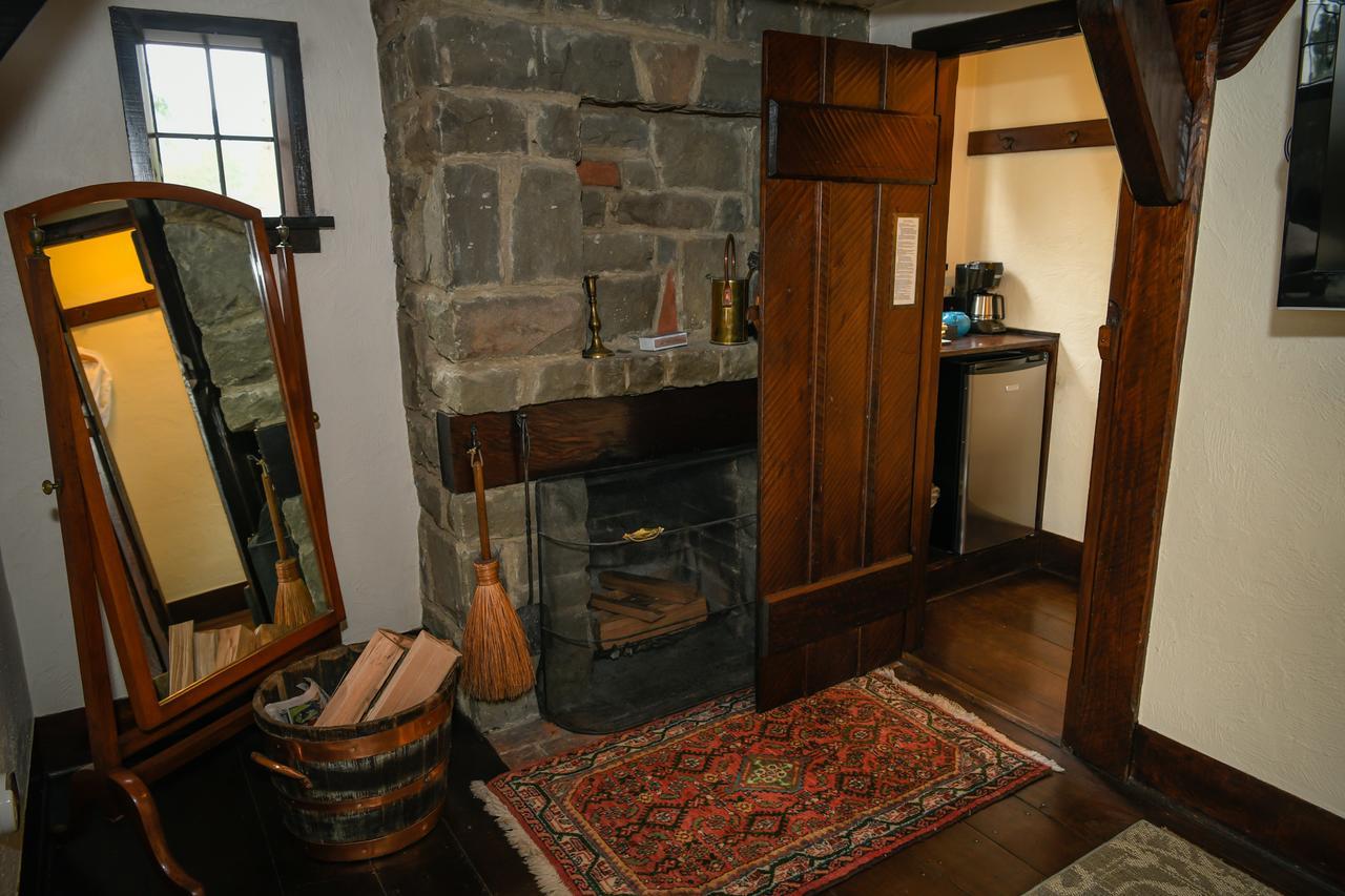 Hastings House Country House Hotel Ganges Екстериор снимка